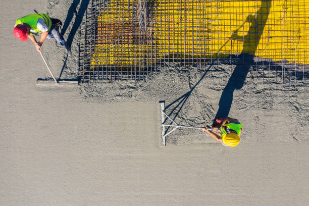 Best Residential Concrete Solutions in Uhrichsville, OH