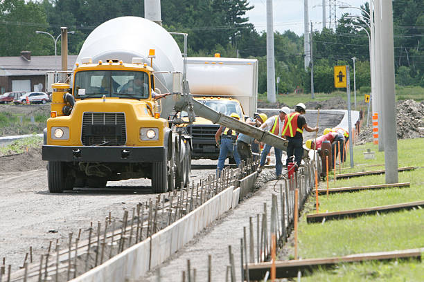 Best Concrete Sealing and Maintenance in Uhrichsville, OH
